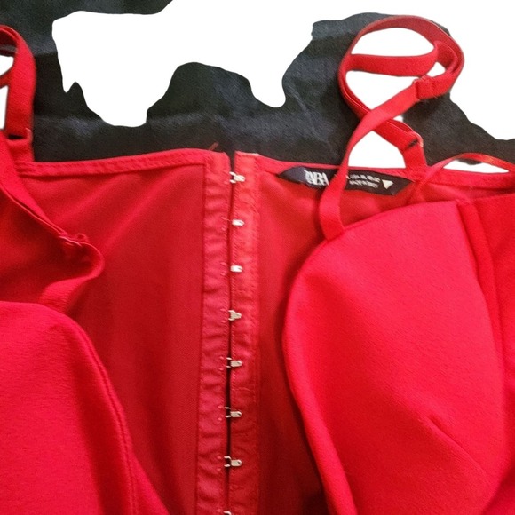Zara Woman Red Corset Top Bustier Boning Hook Eye Strap Sleeveless XL - Picture 4 of 5